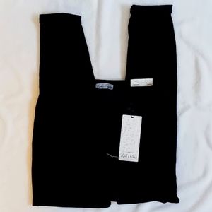 NWT Threads & Others High Waist Ankle Length Black Jean 9/29